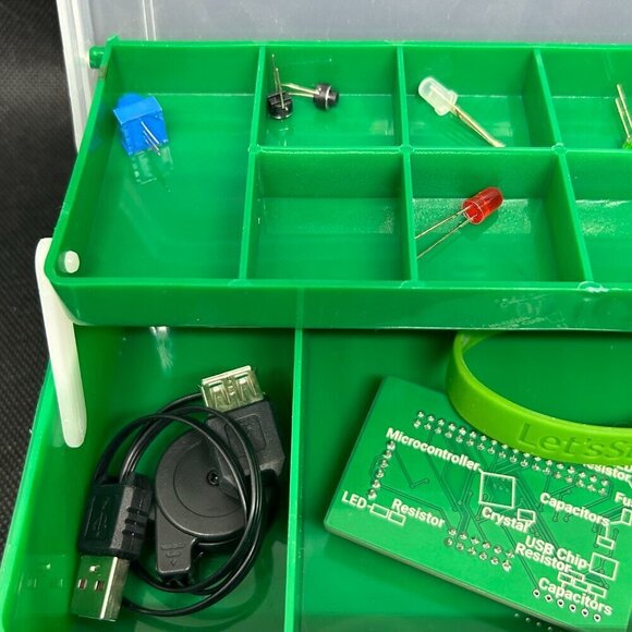 Let's Start Coding Inc. Base Kit 2 for learning programming/circuits - Picture 2 of 2
